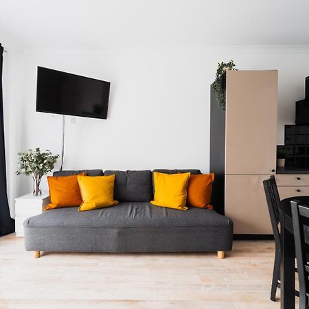 Apartment Old Town - 3 Rooms - 2 Bathrooms - 12 People - Parking Place Vratislav Exteriér fotografie