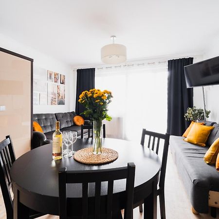 Apartment Old Town - 3 Rooms - 2 Bathrooms - 12 People - Parking Place Vratislav Exteriér fotografie