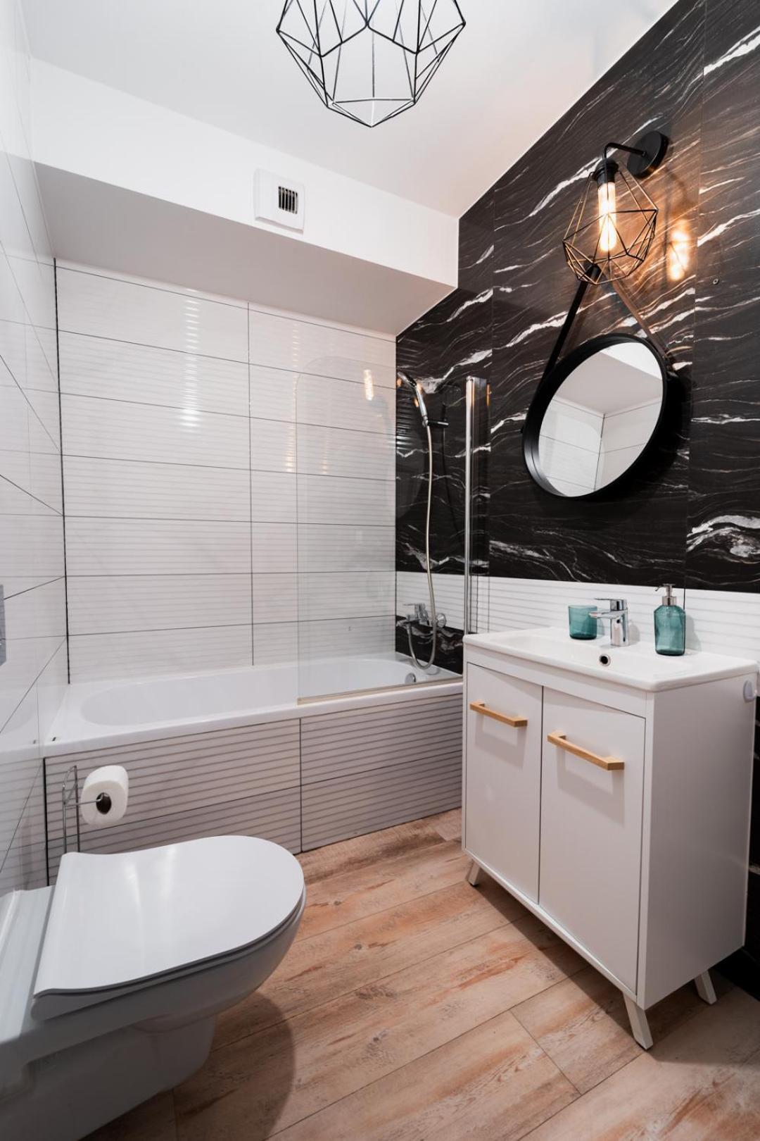 Apartment Old Town - 3 Rooms - 2 Bathrooms - 12 People - Parking Place Vratislav Exteriér fotografie